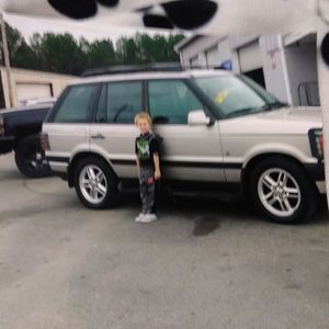 Meet your Posher, Heath